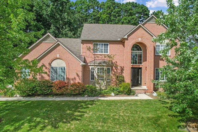 30182 Magnolia Dr Magnolia Drive, Lyon charter township