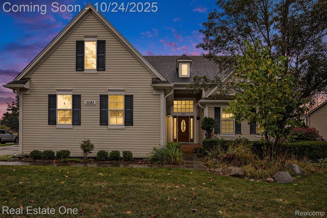 1151 Cross Street, Oxford charter township