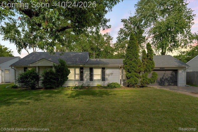 9060 N Sheldon Road, Plymouth city