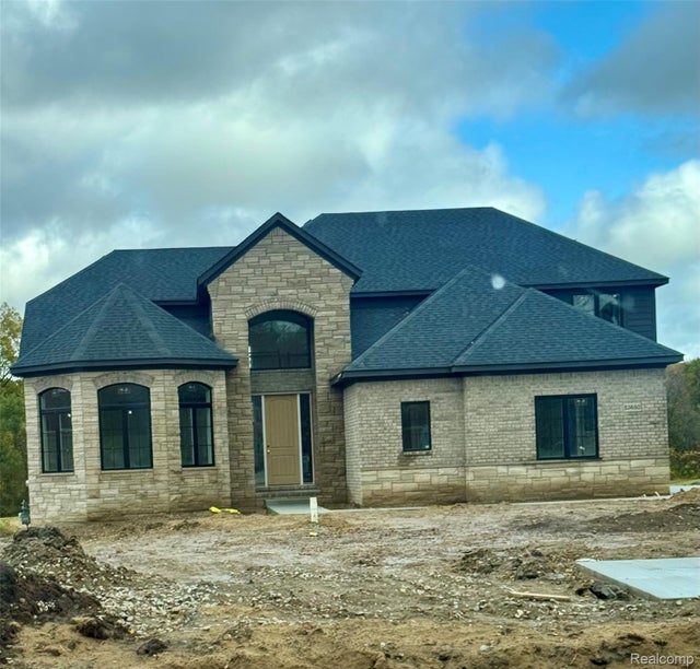 53650 Romeo Plank Road, Macomb township