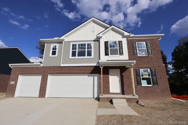 14499 Old Oak Trail, Van Buren charter township