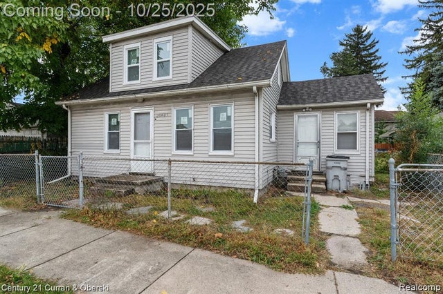 20805 Chrysler Drive, Hazel Park city