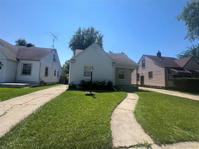 20244 Mccormick Street, Detroit city