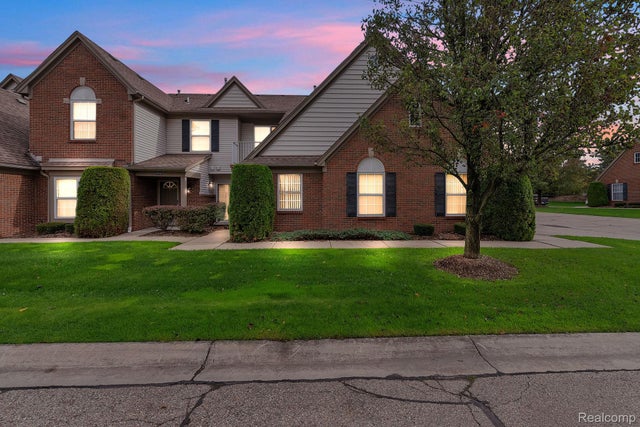 20654 Dunham Road, Clinton charter township