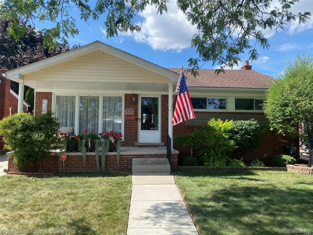 24585 Mabray Avenue, Eastpointe city