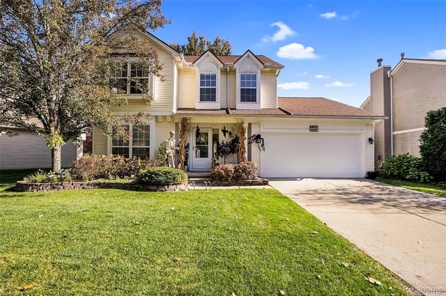 942 Westbrooke Drive, South Lyon city