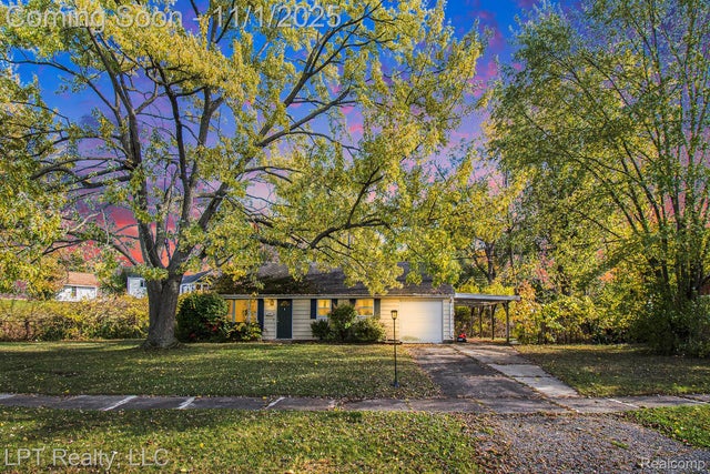 1130 Norwood Road, Lansing city