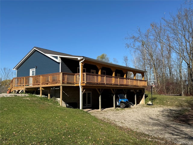 5371 Cade Road, Imlay City city