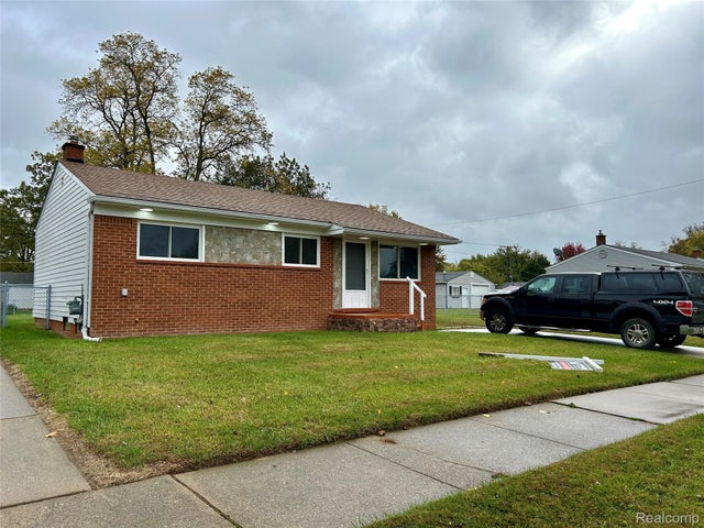 4863 Glenis Street, Dearborn Heights city