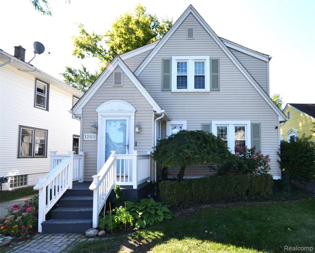 1268 Davis Avenue, Birmingham city