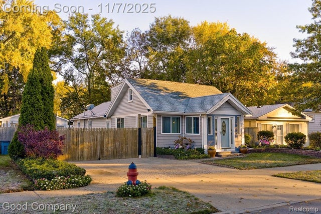 525 E Lewiston Avenue, Ferndale city