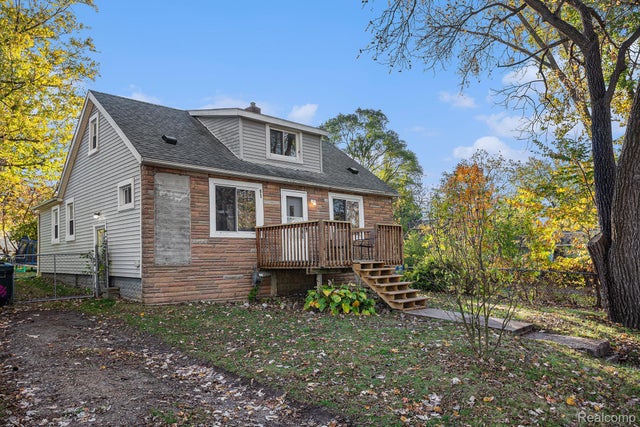 91 Waterly Avenue, Waterford charter township