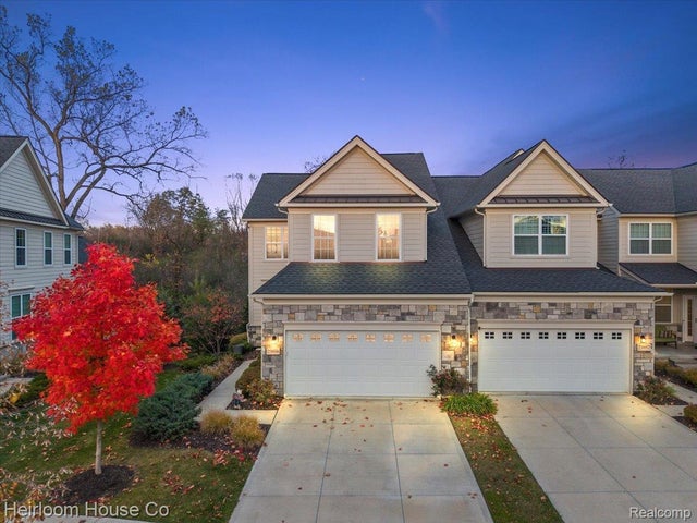 23956 Seminole Court, Novi city