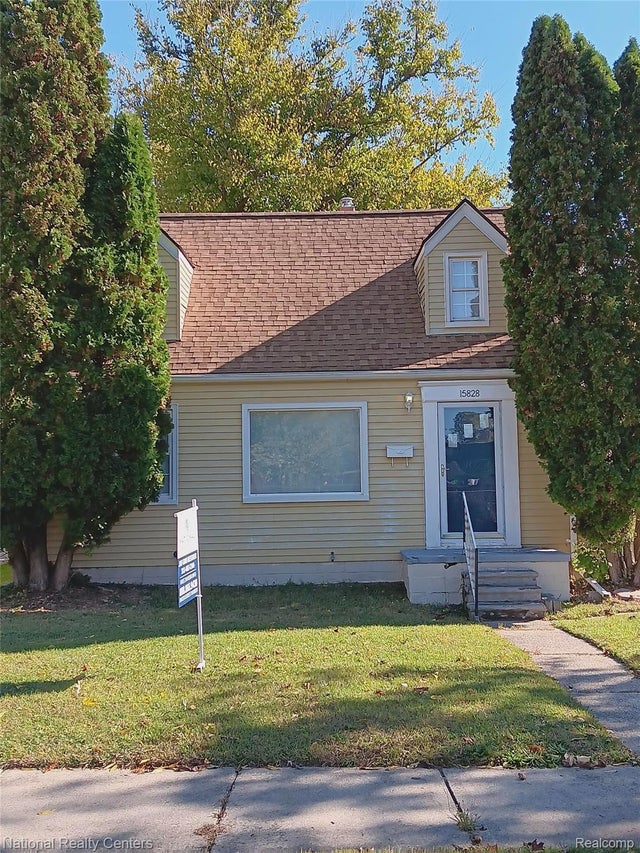 15828 Winston, Redford charter township