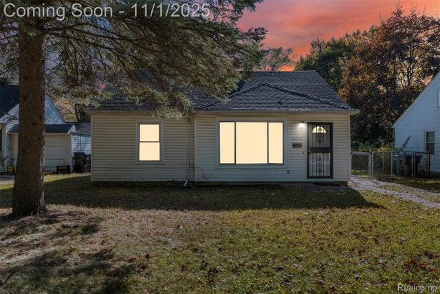 10721 Troy Road, Oak Park city