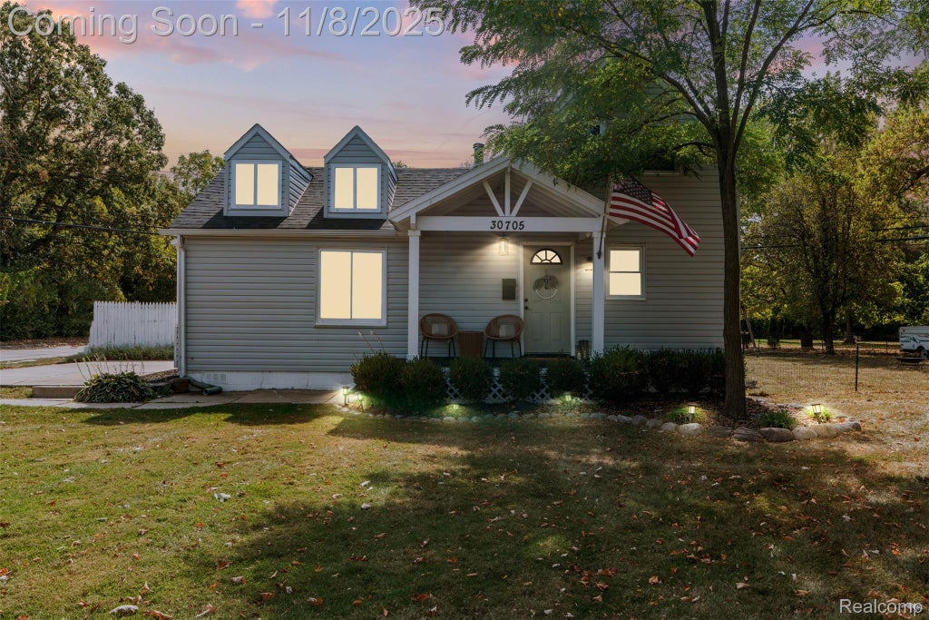 30705 Maplewood Street, Garden City city