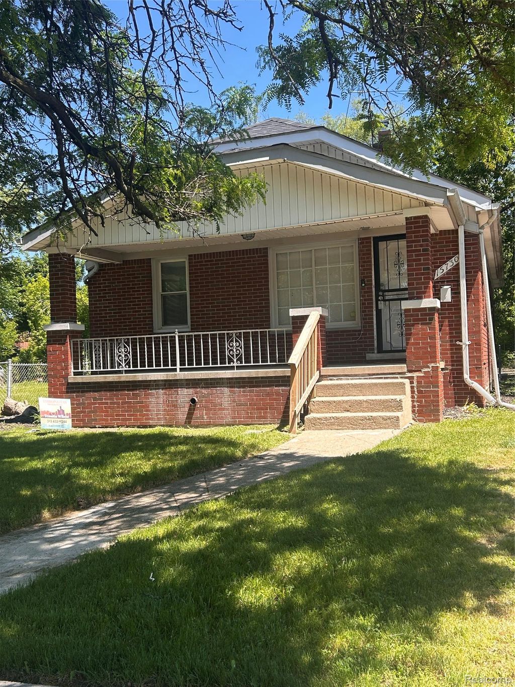 15730 Winthrop, Detroit city