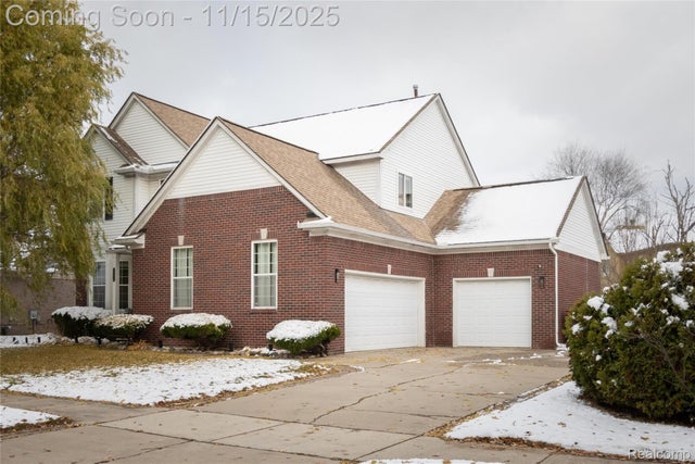 48850 Village Drive, Macomb township