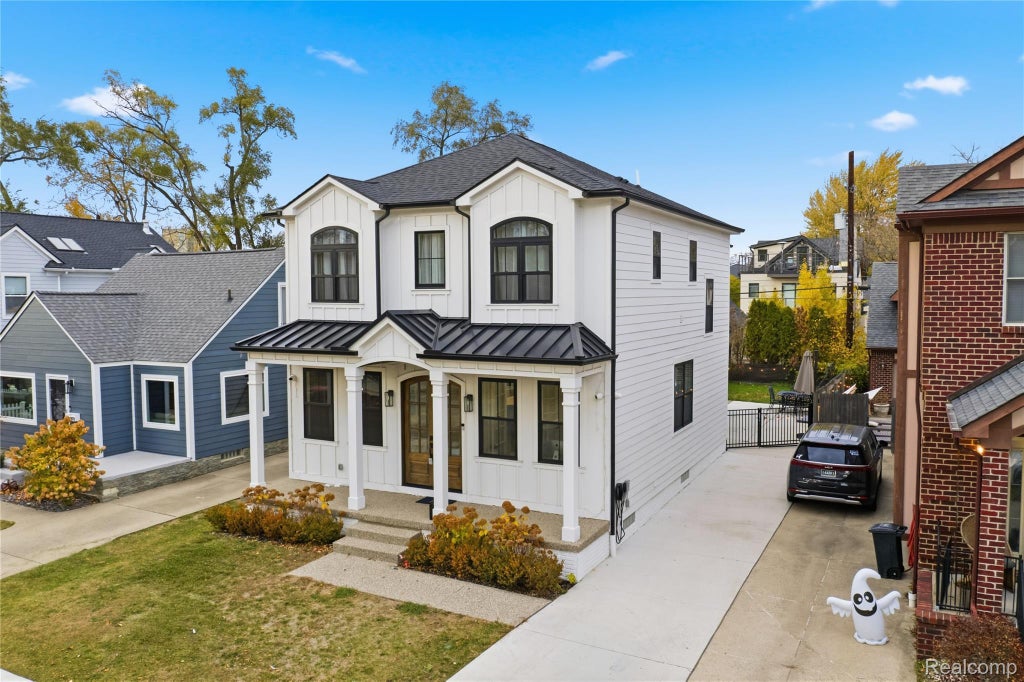 1211 E Lincoln Street, Birmingham city