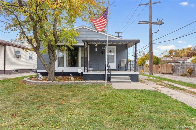 4548 8th Street, Ecorse city