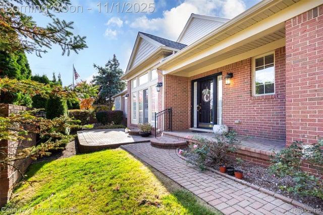 207 Harrington Drive, Troy city