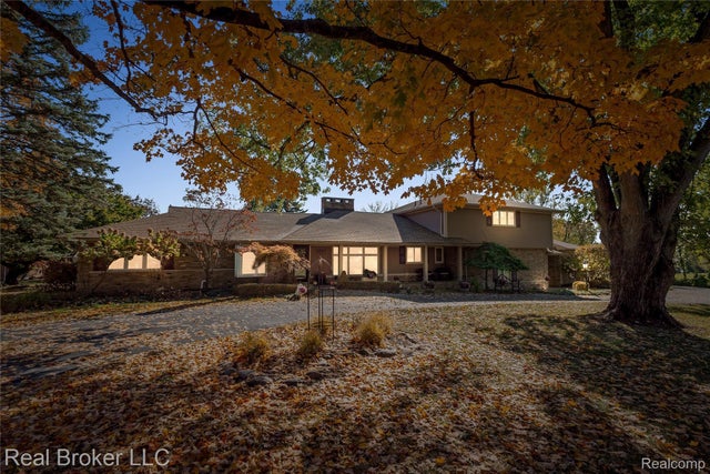 7357 W Greenwich Drive, Bloomfield Hills city