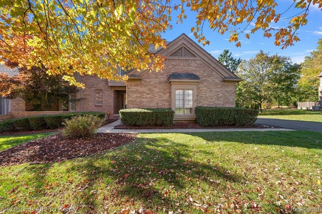 13277 Hidden Creek Drive, Plymouth city