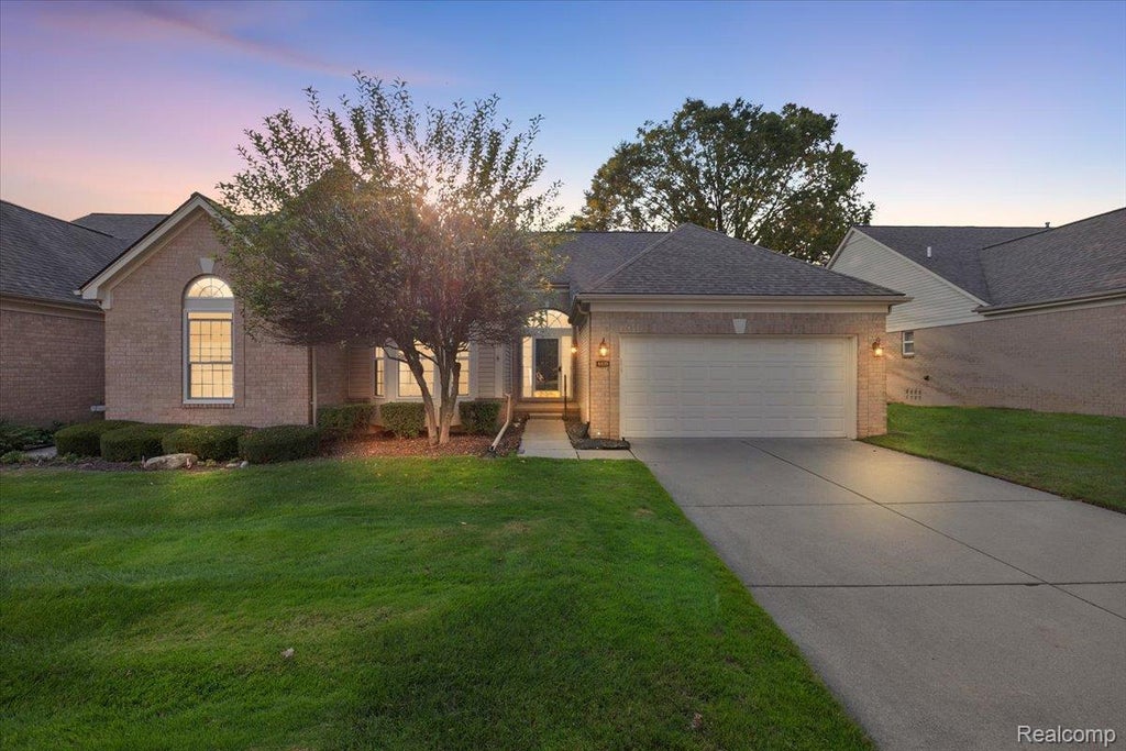 44119 Kendyl, Sterling Heights city