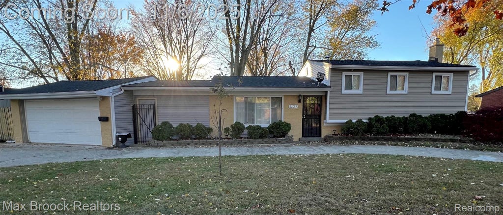 22025 Ontaga Street, Farmington Hills city