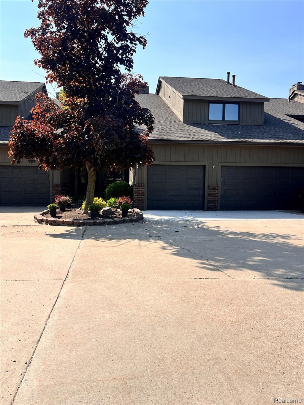 9836 Hawthorne Glen Drive, Grosse Ile township