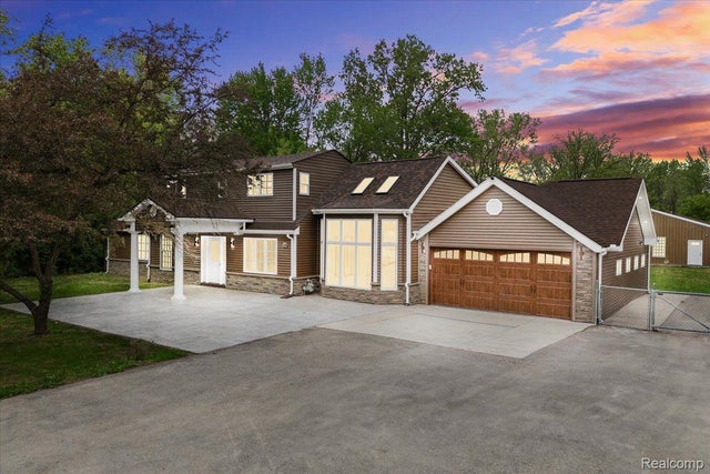 49712 Geddes Road, Canton charter township