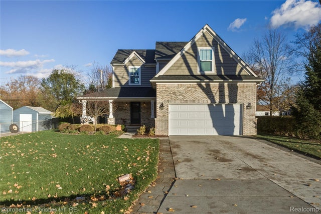 9024 Elmhurst Avenue, Plymouth city