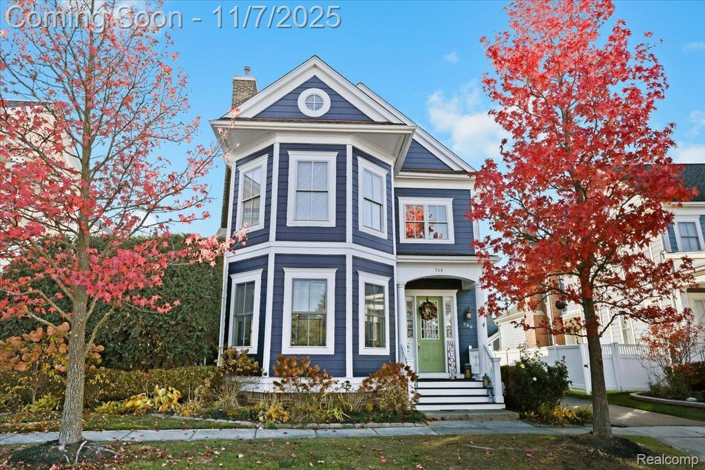 798 Taylor Lane, Canton charter township