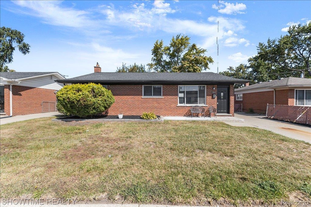 10358 Cloverdale Avenue, Royal Oak charter township