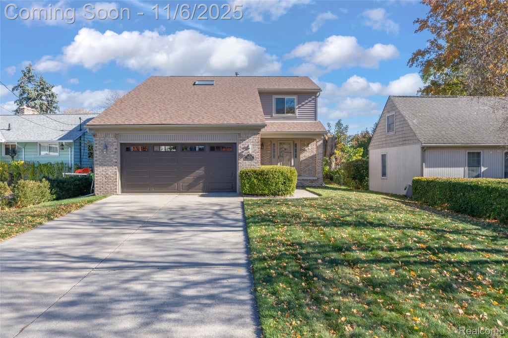 39100 E Archer Drive, Harrison charter township