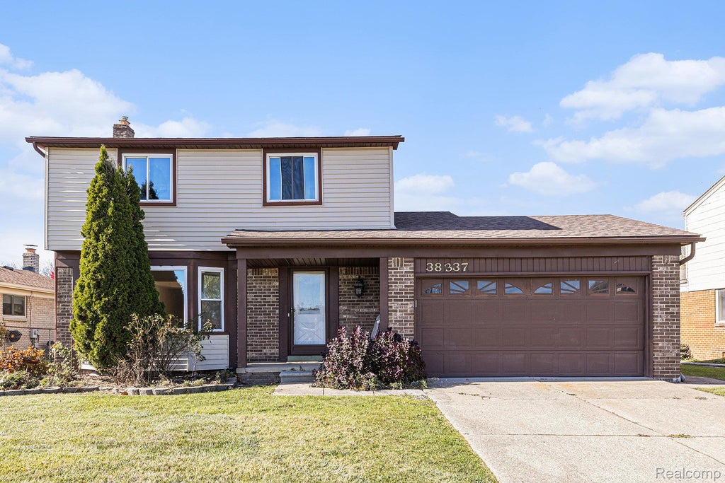 38337 Steede Drive, Sterling Heights city