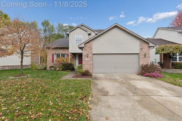 41130 Greystone Boulevard, Plymouth city