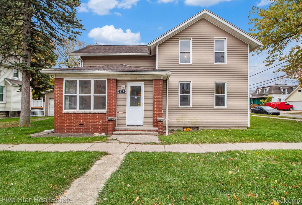 423 W 7th Street, Monroe city