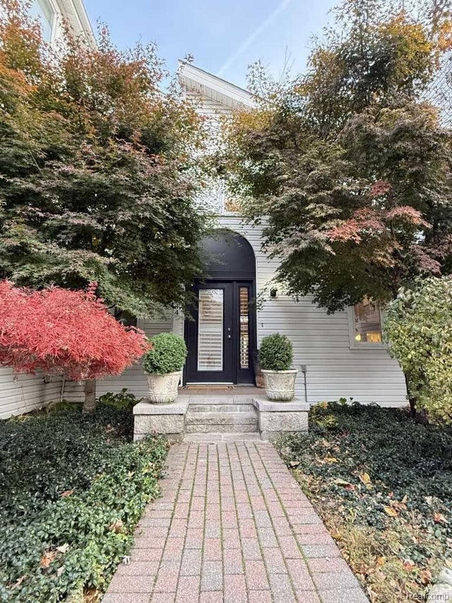 644 East Street, Northville city