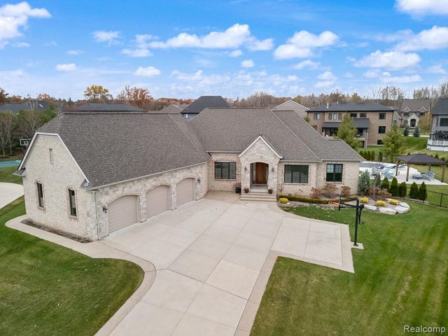 1637 Serene Court, Rochester Hills city
