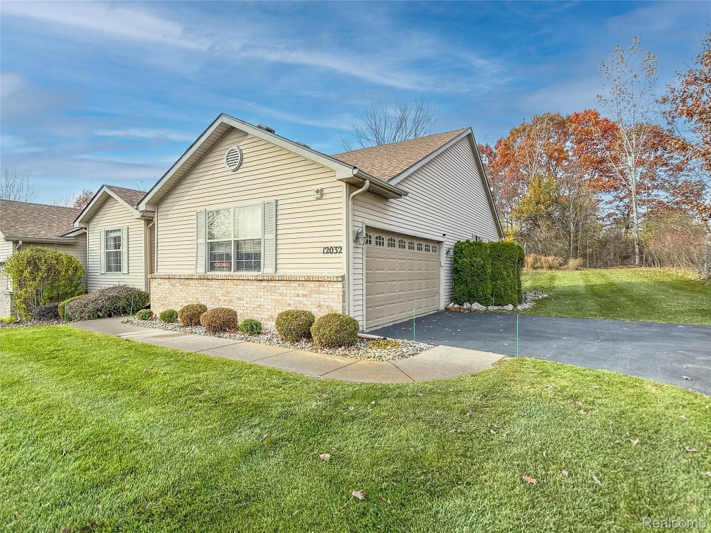 12032 Princewood Drive, Fenton city