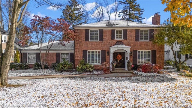 1056 Pilgrim Avenue, Birmingham city