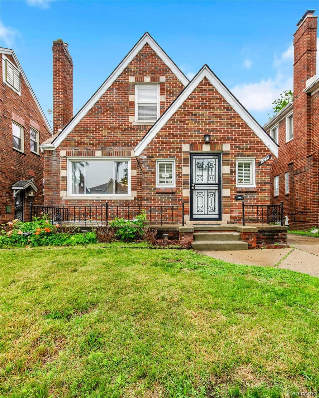 18951 Santa Rosa Drive, Detroit city