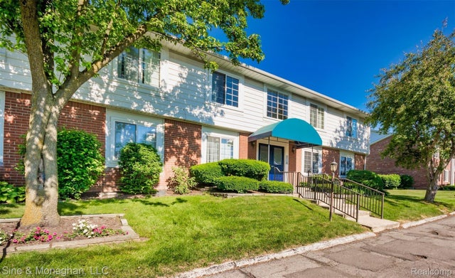 2442 Mulberry Square 36, Bloomfield Hills city