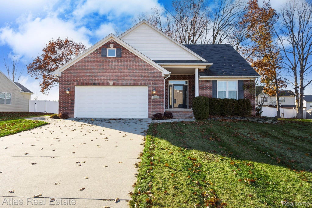 4400 Pebble Creek Boulevard, Grand Blanc city