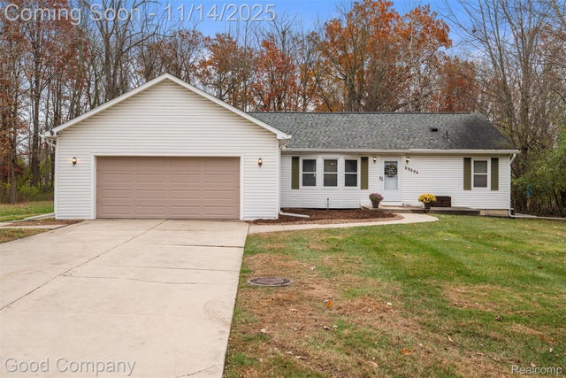 23304 Elmgrove Street, Farmington Hills city