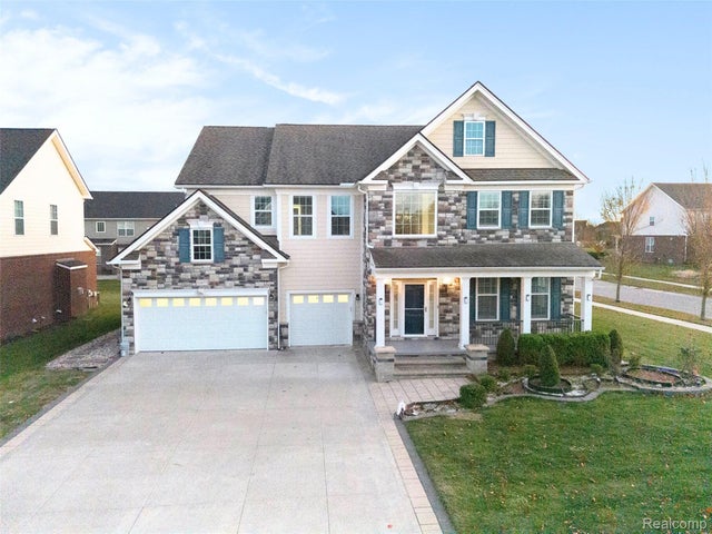 51077 Rockingham Drive, Canton charter township