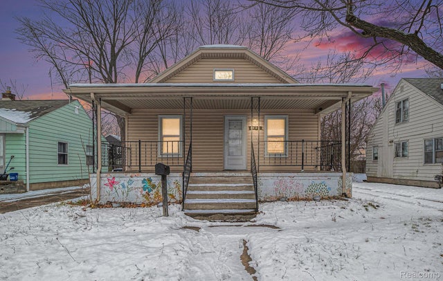 3952 Greenfield Road, Berkley city