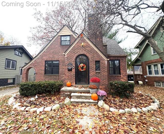 263 W Woodland Street N, Ferndale city