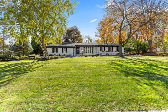 38067 Southfarm Lane, Farmington Hills city